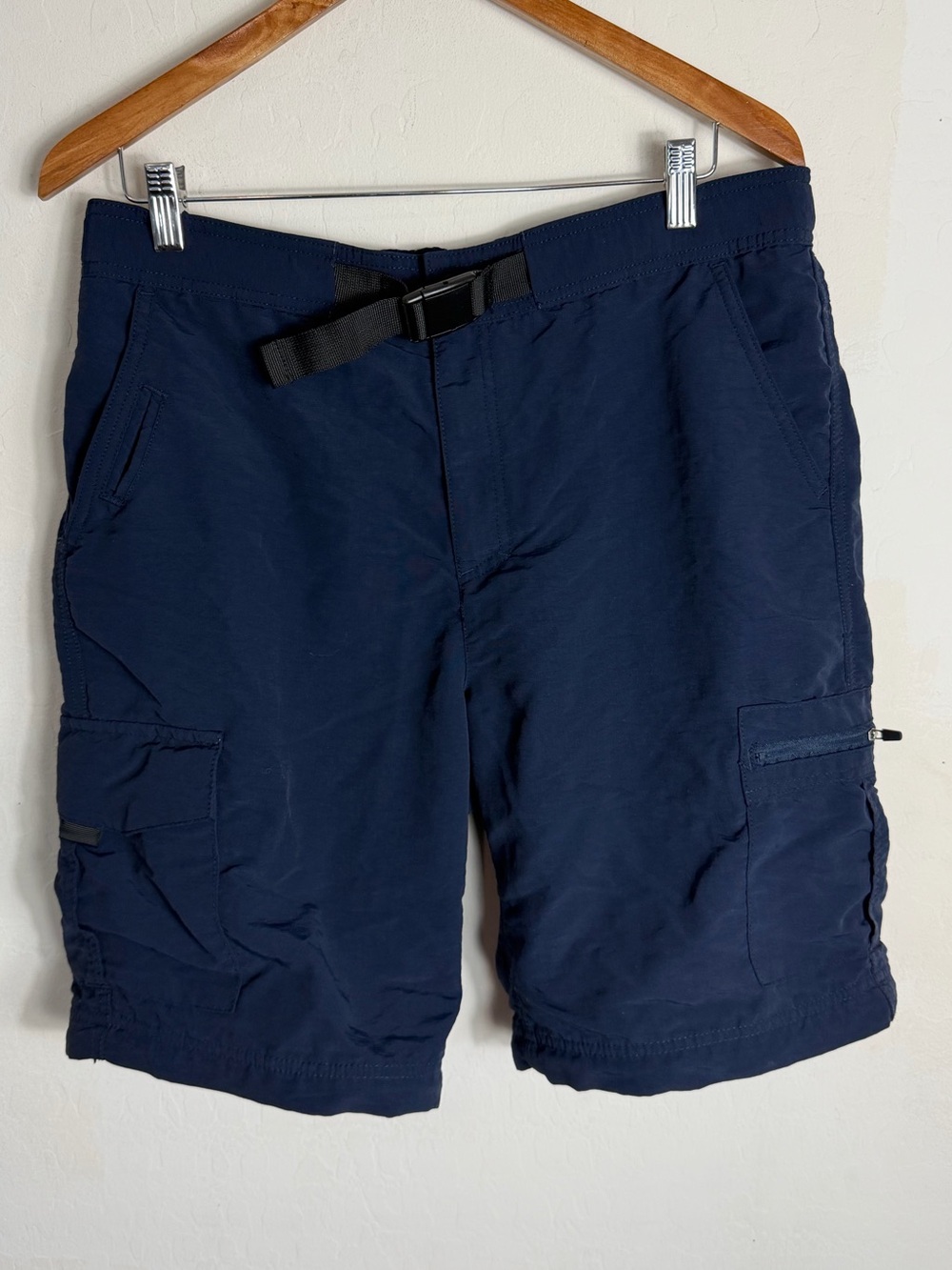 Men's Navy Cargo Shorts with Built-In Webbing Belt